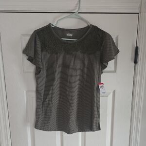 Basic Editions Olive Striped Lace Short Sleeve Top